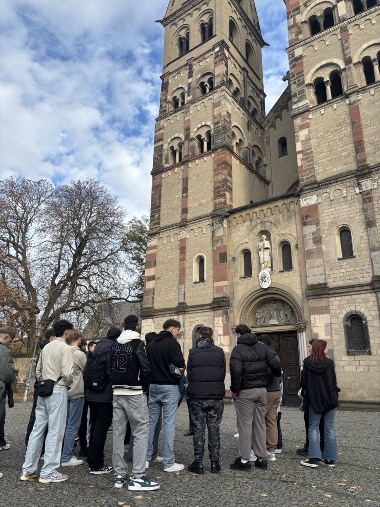 Klassenfahrt der 1BK1T nach Koblenz Klassenfahrt der 1BK1T nach Koblenz